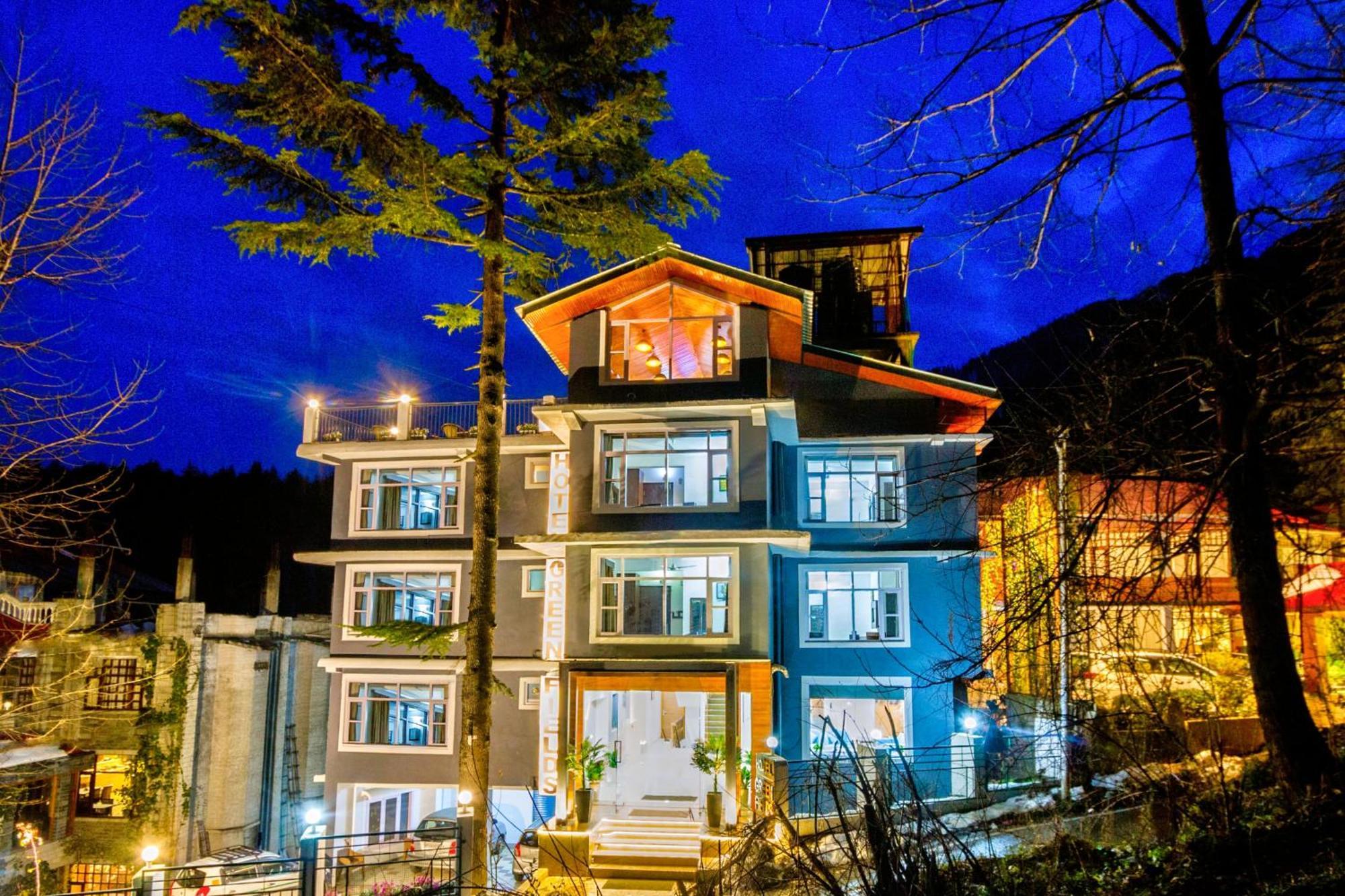 Hotel Greenfields Manāli Екстериор снимка