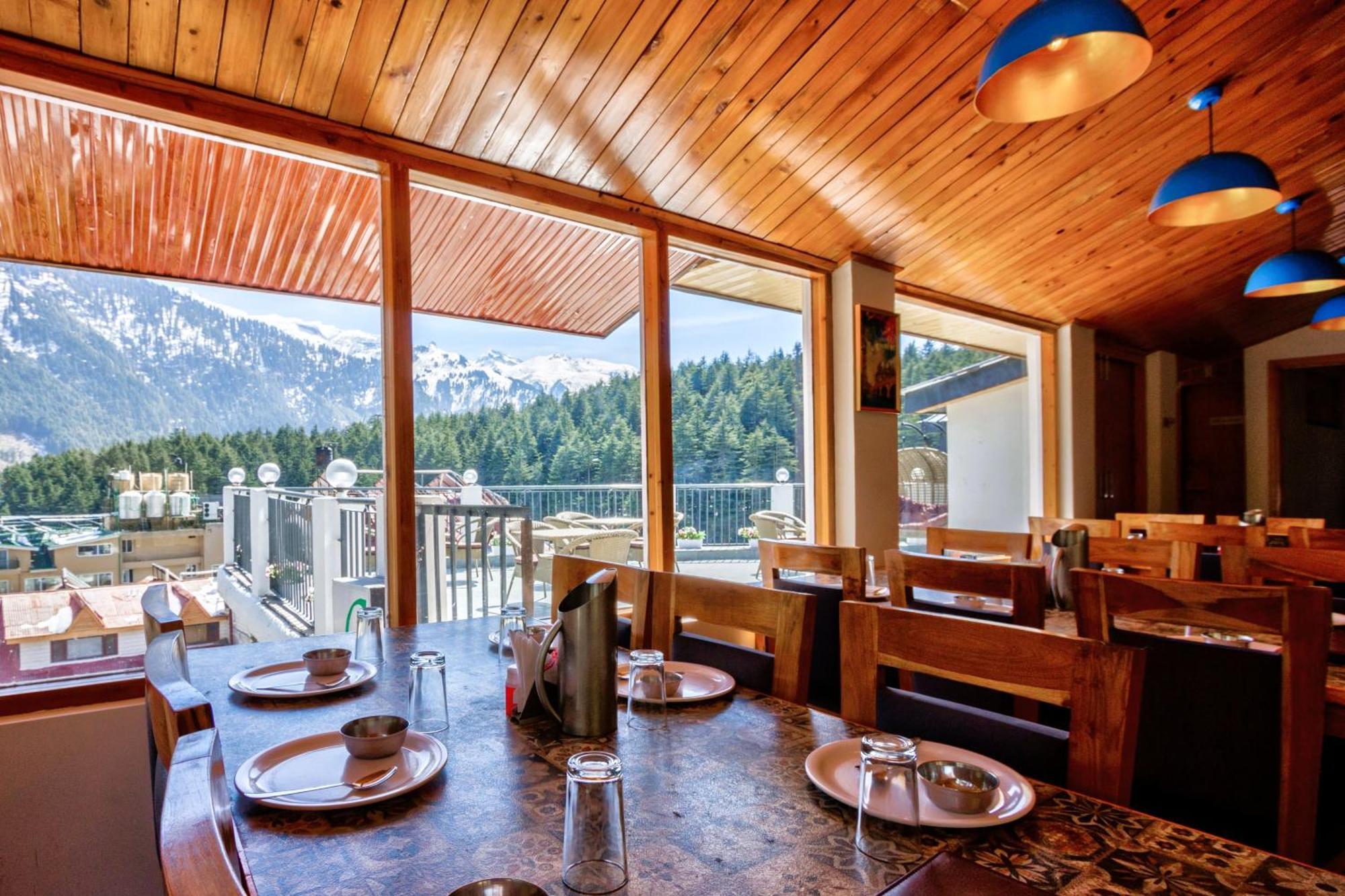 Hotel Greenfields Manāli Екстериор снимка