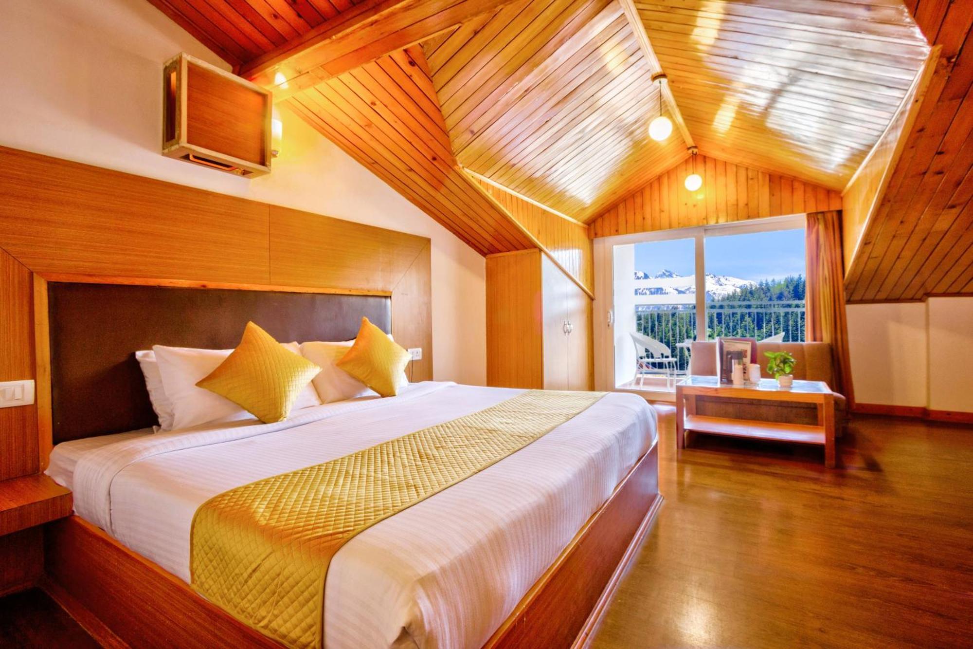 Hotel Greenfields Manāli Екстериор снимка