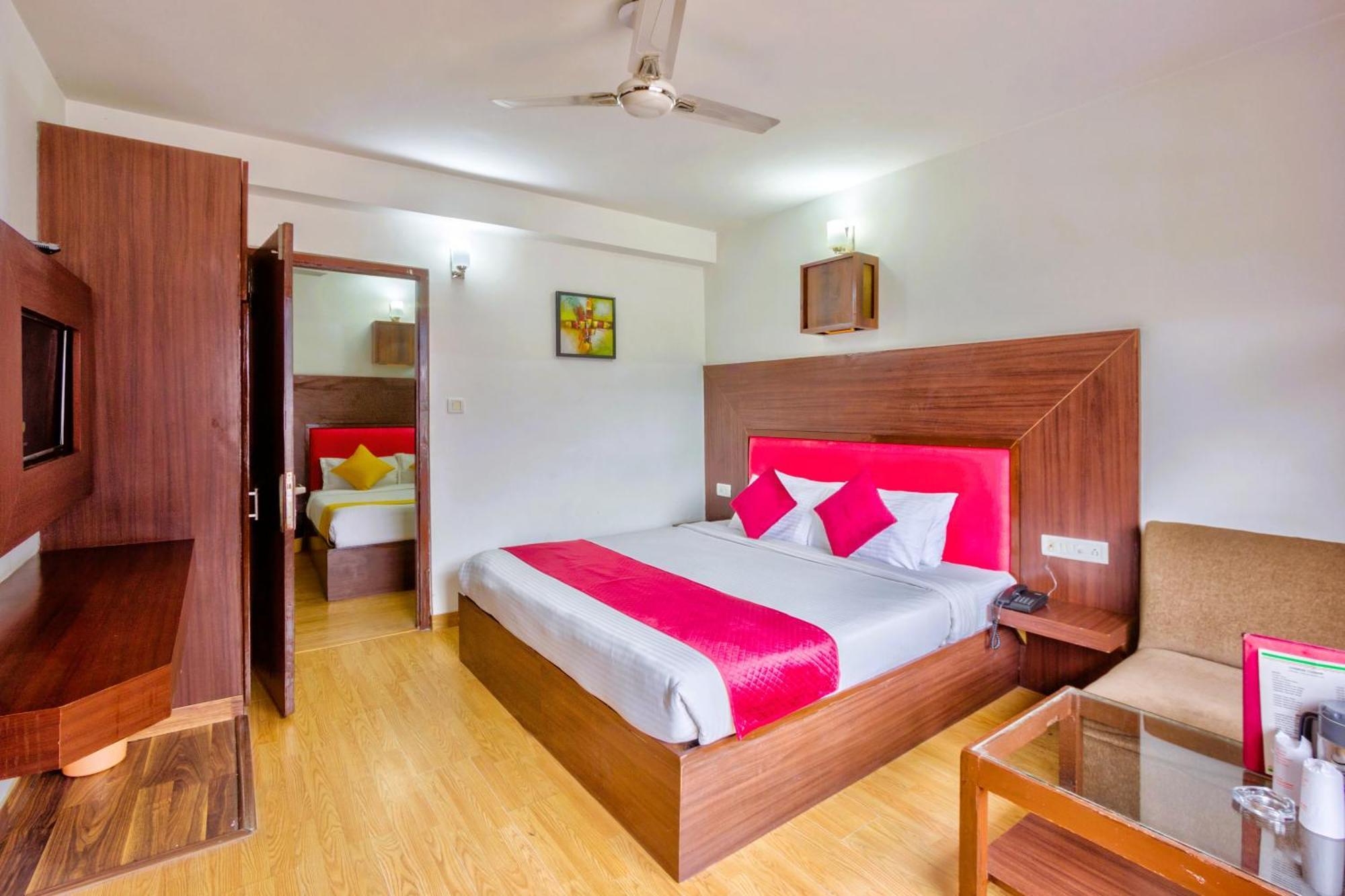 Hotel Greenfields Manāli Екстериор снимка